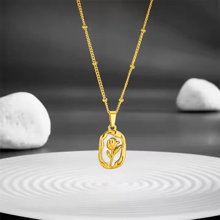 Floral Gold Pendant Necklace - MYSTY