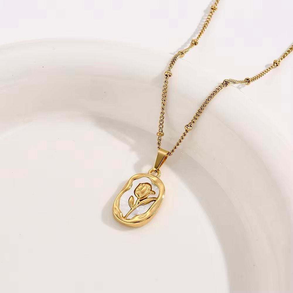Floral Gold Pendant Necklace - MYSTY
