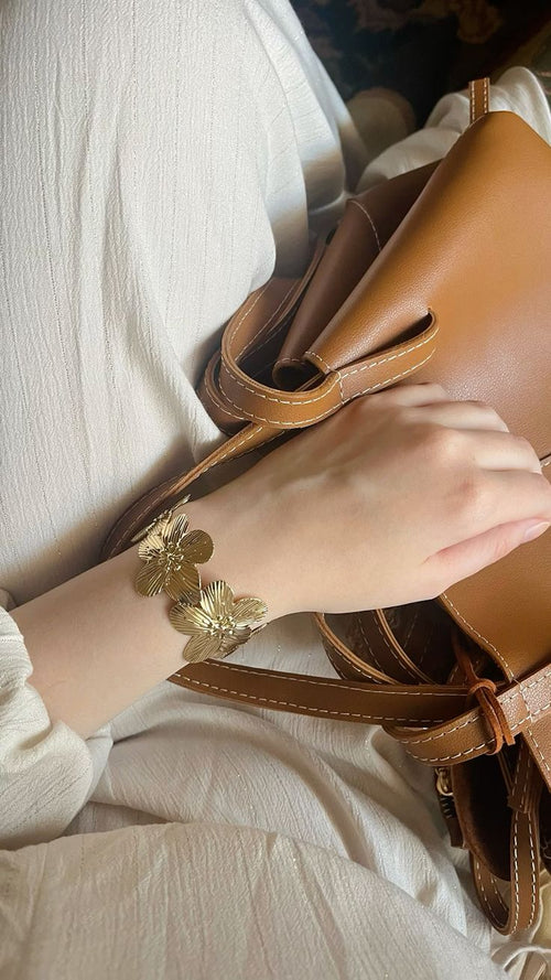 18KT Gold Plated Floral Cuff Bracelet