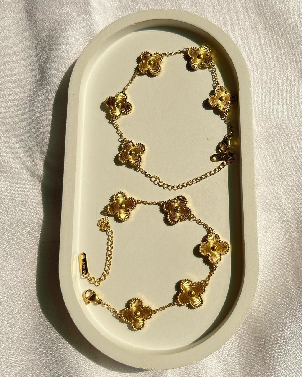 18k gold plated leaf Clover Bracelet