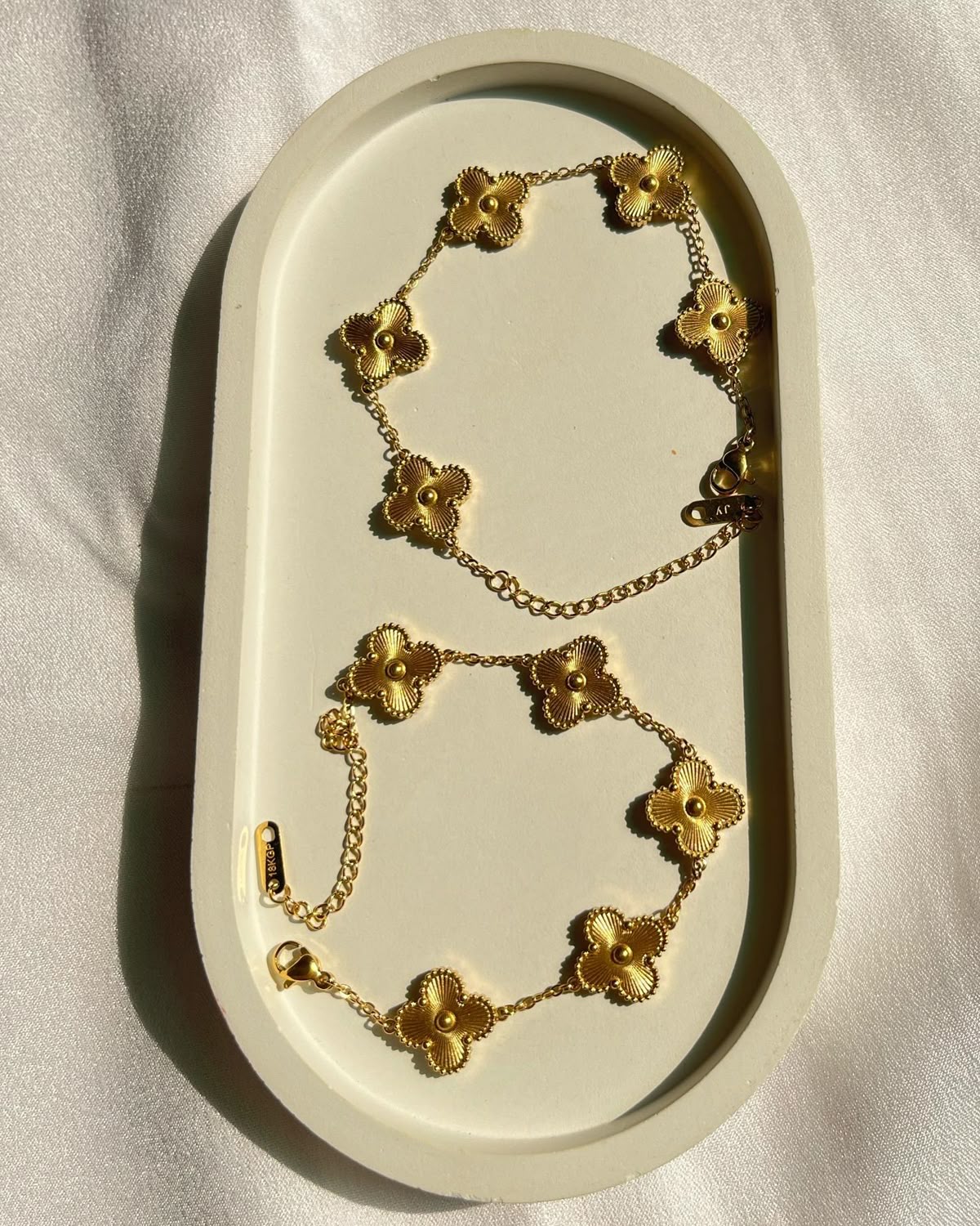 18k gold plated leaf Clover Bracelet