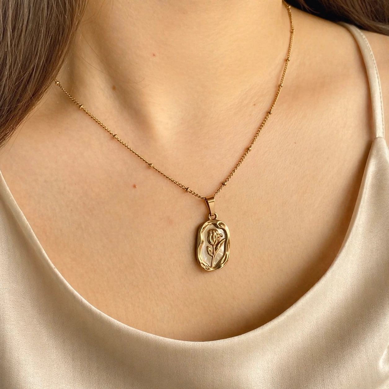 Floral Gold Pendant Necklace - MYSTY